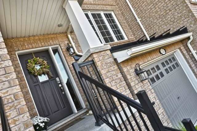 13 Emick Dr, Hamilton, L9K 0C4 | Image 3