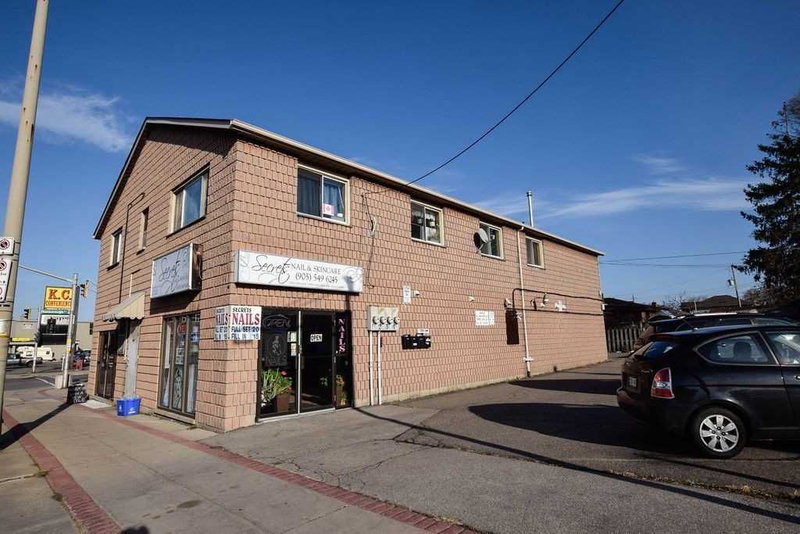 120 Parkdale Ave N, Hamilton, L8H 5W9 | Image 2