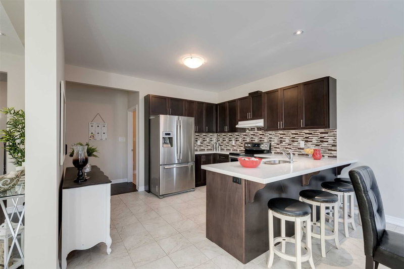 49 Narbonne Cres, Hamilton, L8J 0J | Image 3