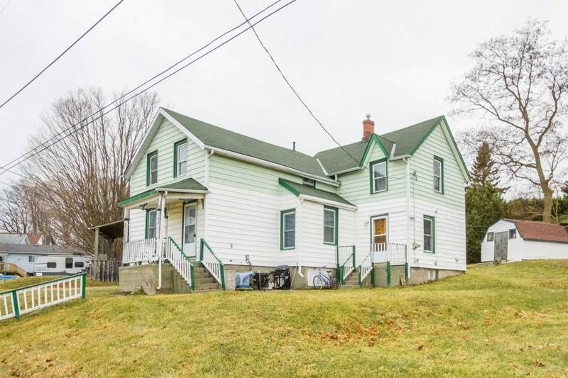 14 Alexander St, Port Hope, L1A 1B2 | Image 2
