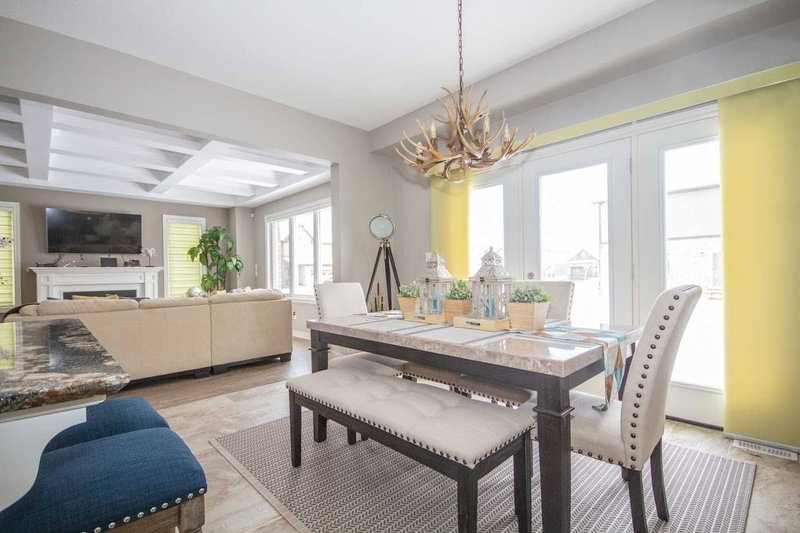 70 Spruce Cres, Welland, L3C 0C6 | Image 3