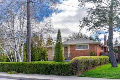 Detached House sold at 131 West 34th Street, Hamilton, Ontario, L9C5K4 - Westcliffe - MLS: X4367530