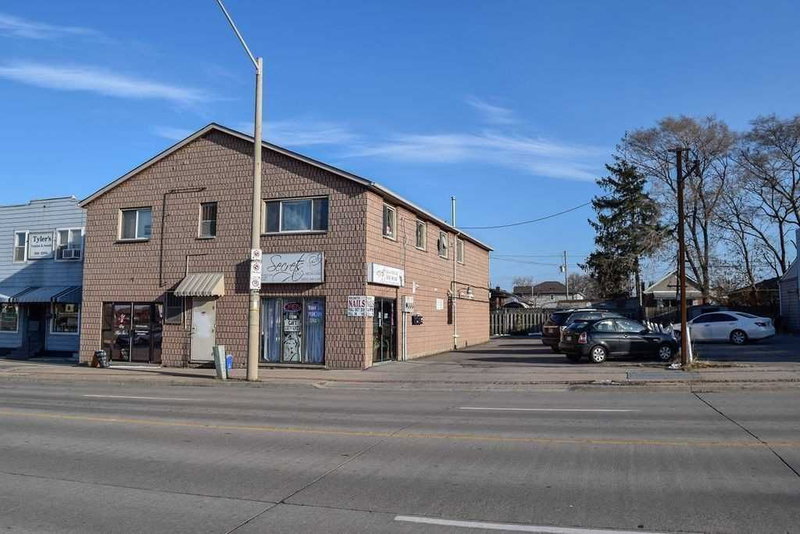 120 Parkdale Ave N, Hamilton, L8H 5W9 | Image 3