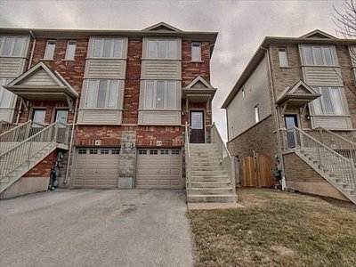 Townhouse sold at 49 Edenrock Drive, Hamilton, Ontario, L8E0G6 - Stoney Creek Industrial - MLS: X4395863