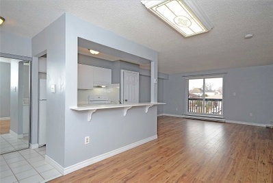 Condo sold at 301-482 James Street, Hamilton, Ontario, L8L1J1 - North End - MLS: X4398413