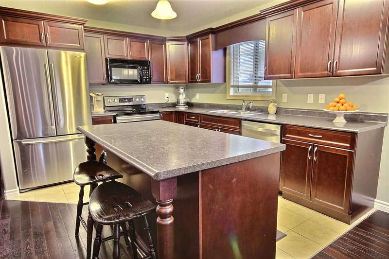 31 Fox Den Dr, Brighton, K0K 1H0 | Image 2