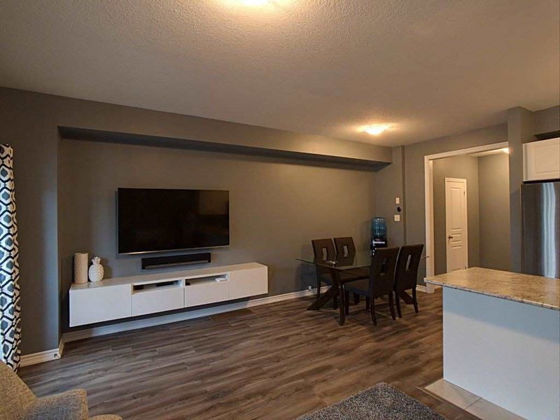 9 Hiscott Dr, Hamilton, L8B0A2 | Image 3