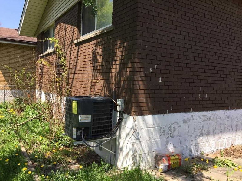 297 Mohawk Rd W, Hamilton, L9C 1W2 | Image 2