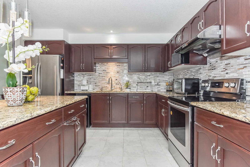 224 Fleming Rd, Guelph, N1E 0K7 | Image 3