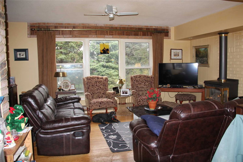 29 - 201 Silvercreek Pkwy N, Guelph, N1H 3T4 | Image 2