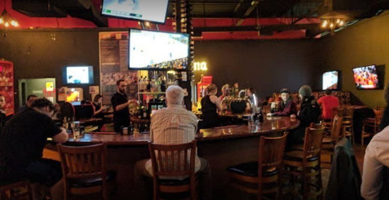 1070 Stone Church Rd E, Hamilton, L8W 1B2 | Image 2