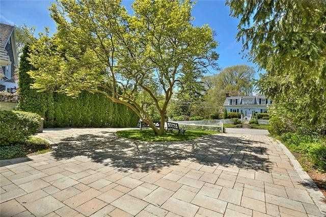 330 Gate St, Niagara-on-the-Lake, L0S 1J0 | Image 2