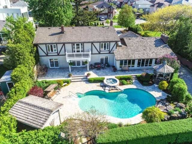 8 Lakeshore Dr, Hamilton, L8E 5C6 | Image 2