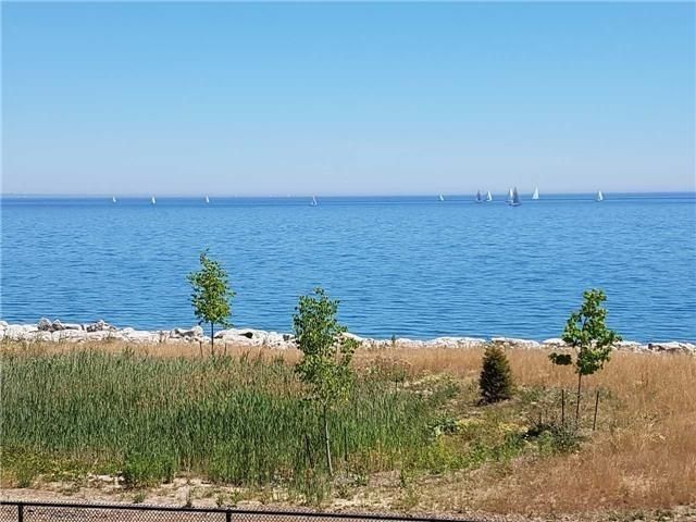 332 - 101 Shoreview Pl, Hamilton, L8E 0K3 | Image 3