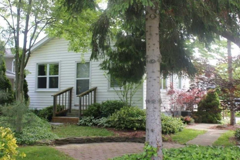 24 Bogart St, St. Catharines, L2M 1E6 | Image 3