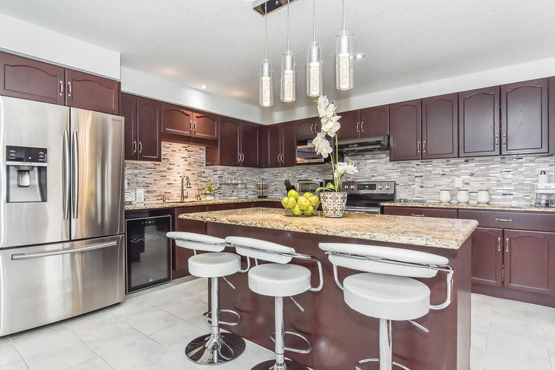 224 Fleming Rd, Guelph, N1E 0K7 | Image 3