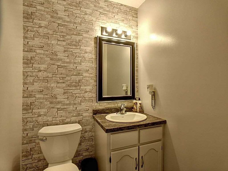 15 Mohican Dr, Woodstock, N4T1H4 | Image 3