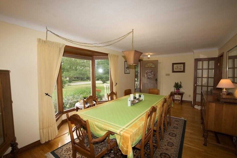 377 Canboro Rd, Pelham, L0S 1M0 | Image 2