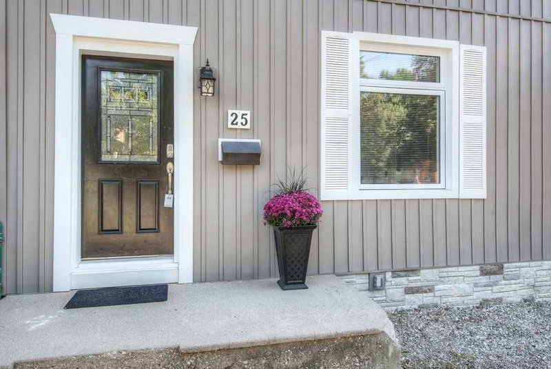 25 John St, Cambridge, N1S 2V3 | Image 3