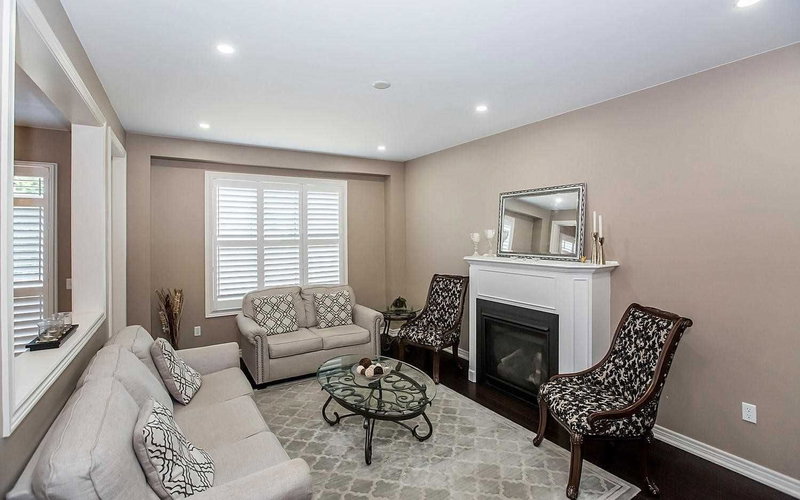 23 Chaumont Dr, Hamilton, L8J0J9 | Image 3