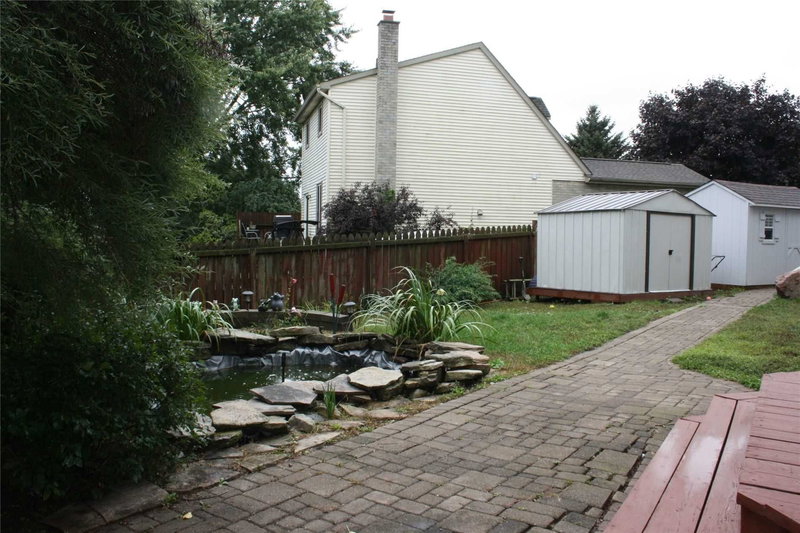 35 Glendan Crt, Cambridge, N1R 7N4 | Image 2