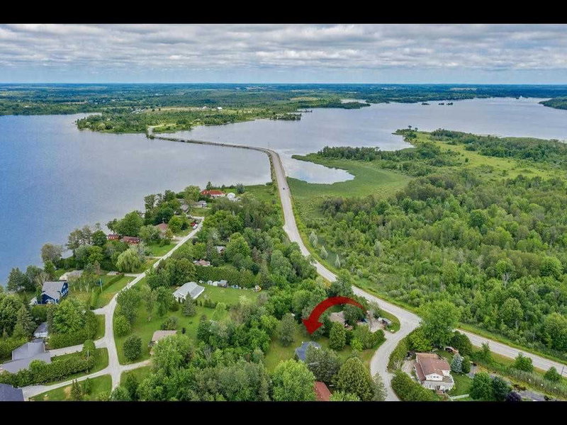 4 Macpherson Cres, Kawartha Lakes, K0M2B0 | Image 2