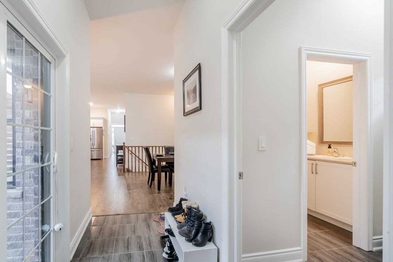 710 Elmer Hutton St E, Cobourg, K9A 0K9 | Image 2