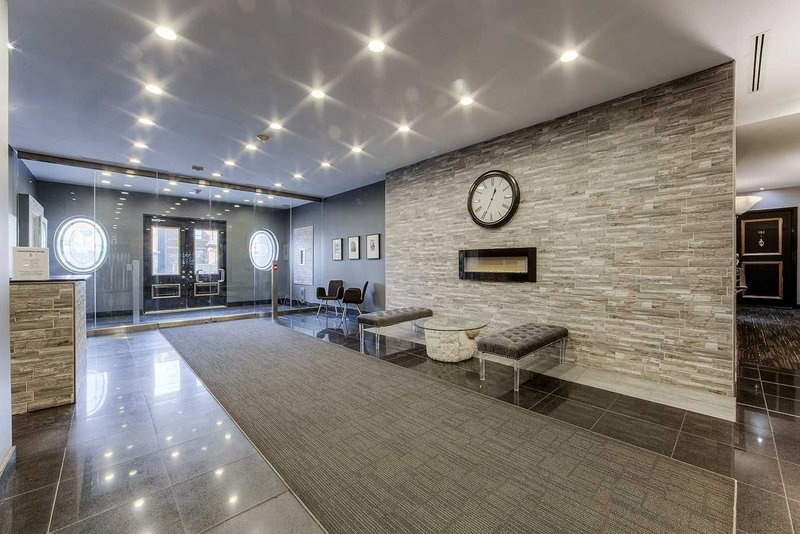 809 - 135 James St S, Hamilton, L8P 2Z6 | Image 3