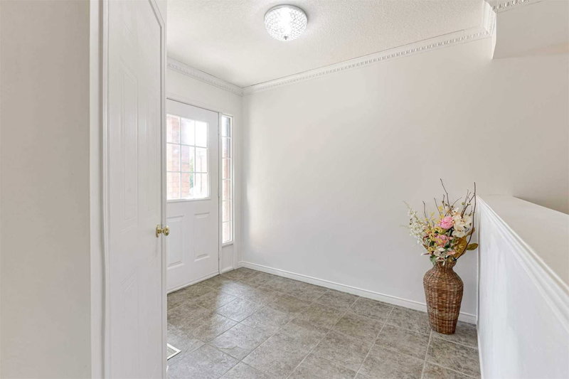 52 Milson Cres, Guelph, N1C 1G7 | Image 3