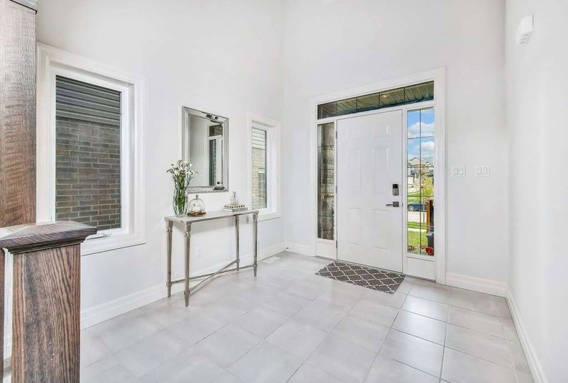 357 Woodbine Ave, Kitchener, N2R 0A9 | Image 3