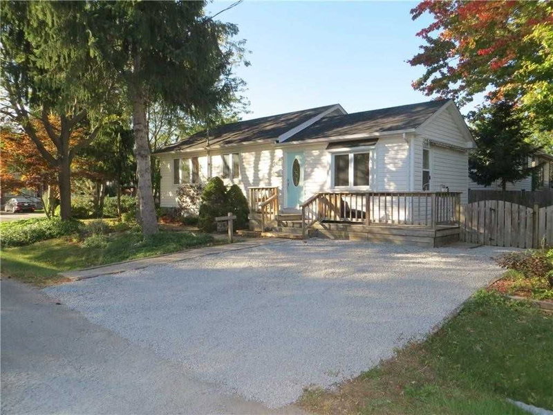 24 Bogart St, St. Catharines, L2M 1E6 | Image 2