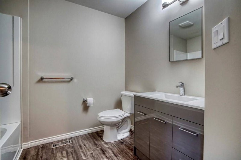 44 - 125 Sekura Cres, Cambridge, N1R 8B4 | Image 2