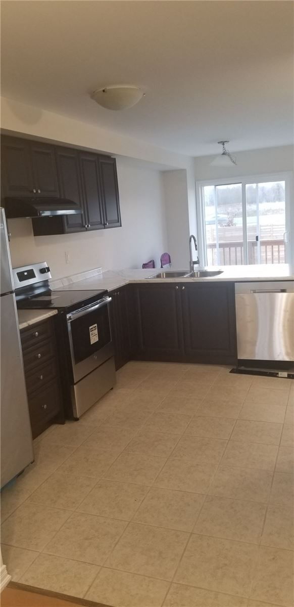 164 Esther Cres, Thorold, L3B0G8 | Image 2