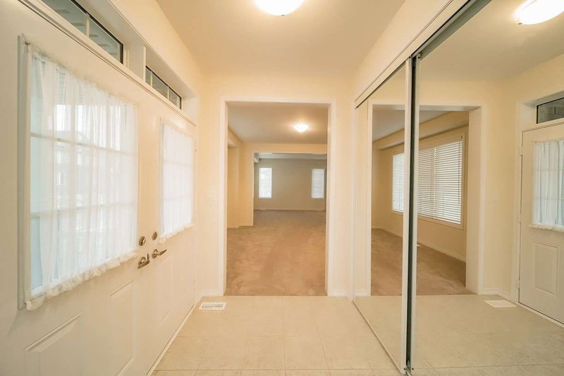 21 Legacy Lane, Thorold, L3B 0H1 | Image 3