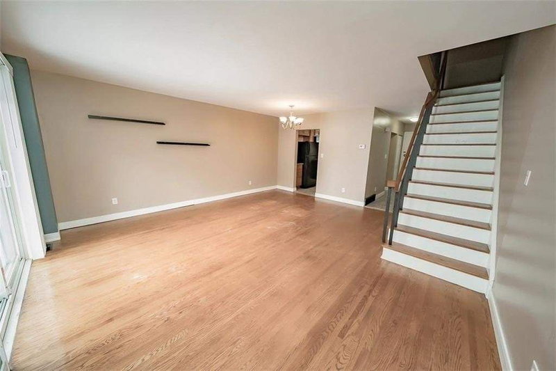 51 - 6476 Huggins St, Niagara Falls, L2J 1G9 | Image 3