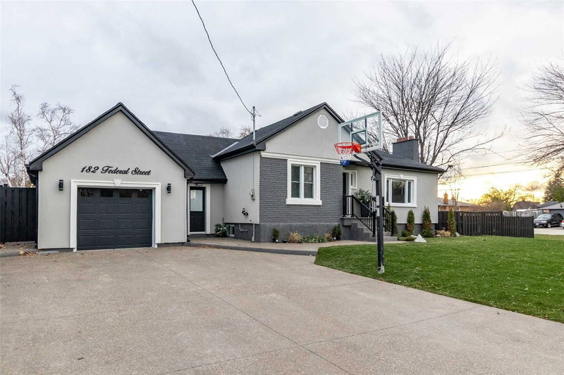 182 Federal St, Hamilton, L8E 1N7 | Image 2