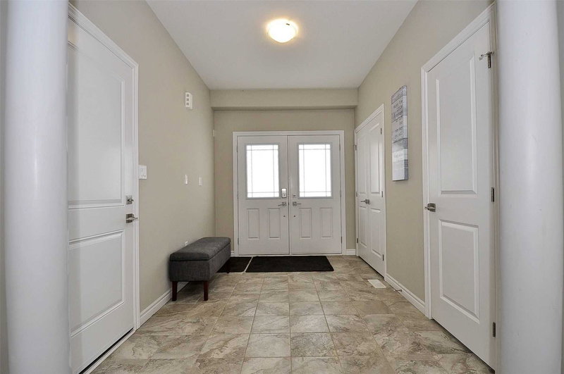 93 Lorne Card Dr, Brant, N3L 0E7 | Image 2