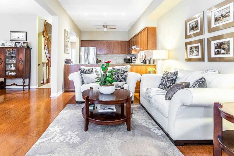 44 - 81 Valridge Dr, Hamilton, L9G5B6 | Image 3