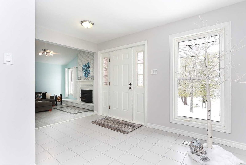 2331 Lakeside Rd, Douro-Dummer, K0L 2H0 | Image 3