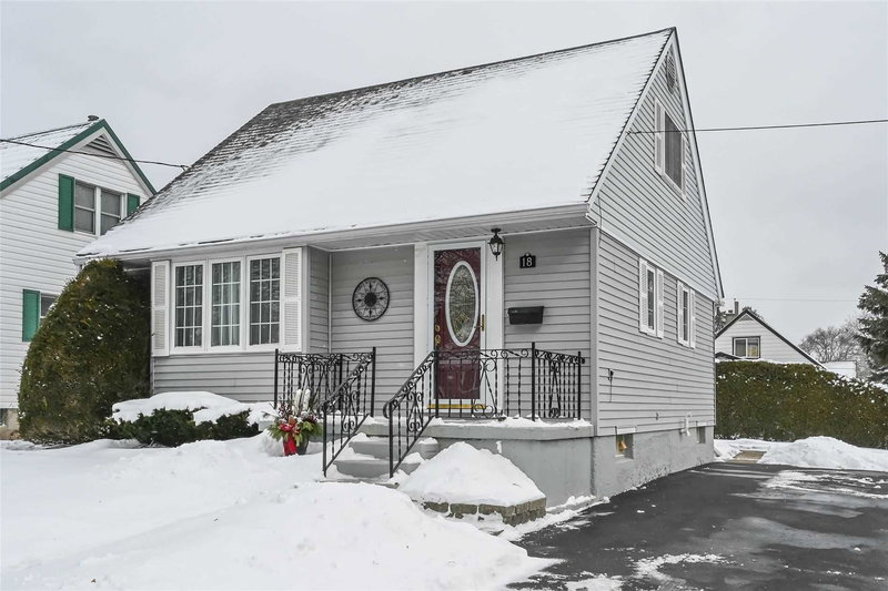 18 Gowdy Ave, Guelph, N1H2K7 | Image 2