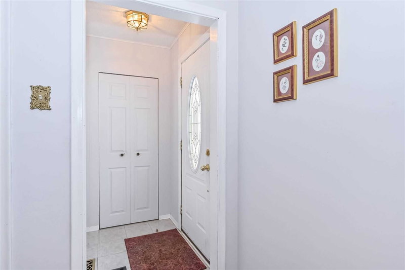 18 Gowdy Ave, Guelph, N1H2K7 | Image 3