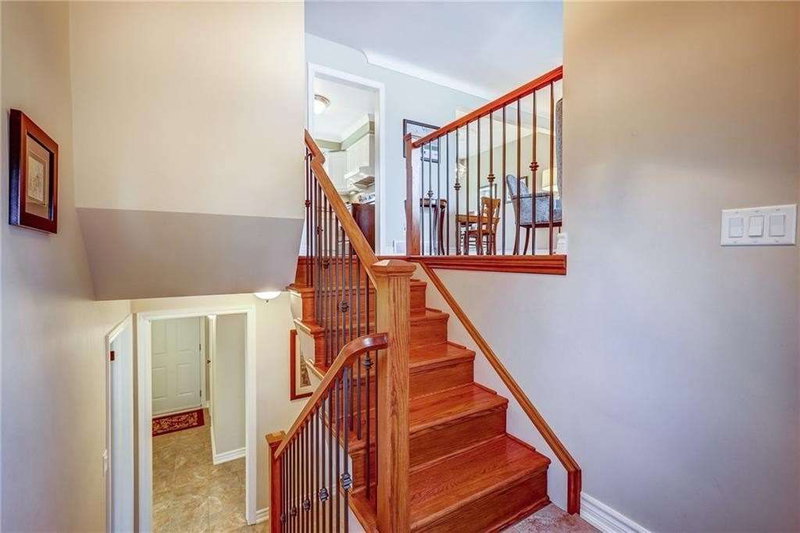 10 Northgate Circ, Niagara-on-the-Lake, L0S1J0 | Image 3