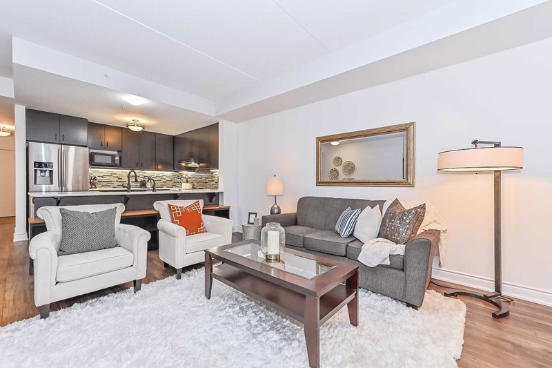 113 - 106 Bard Blvd, Guelph, N1L 0L8 | Image 3