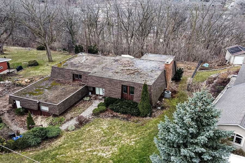 50 Melrose Dr, Niagara-on-the-Lake, L0S 1J0 | Image 2