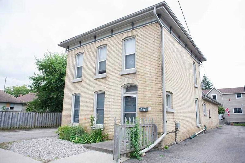 44 Albion St, Brantford, N3T3M3 | Image 3