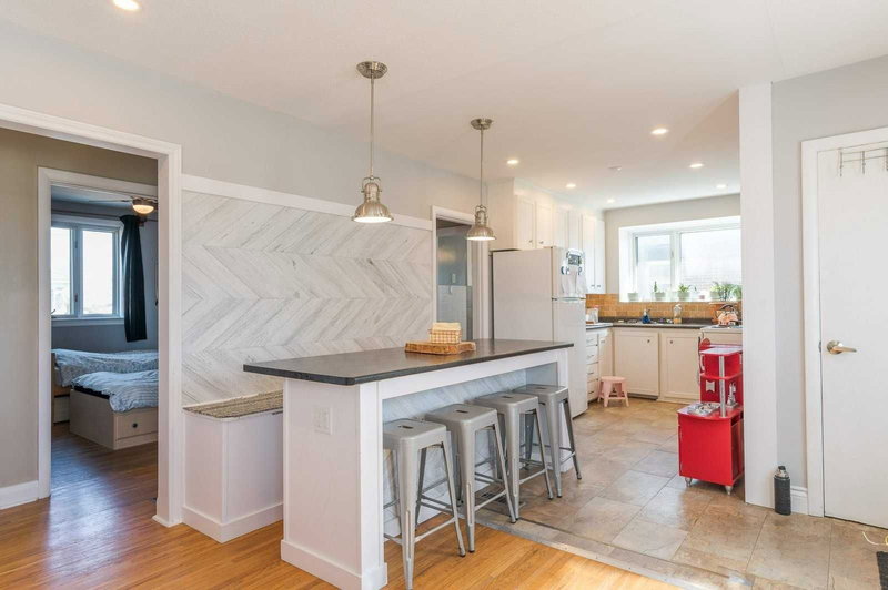 616 Crawford Dr, Peterborough, K9J 3W7 | Image 3