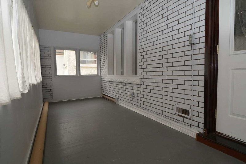 350 Victoria St S, Kitchener, N2M 3A5 | Image 2