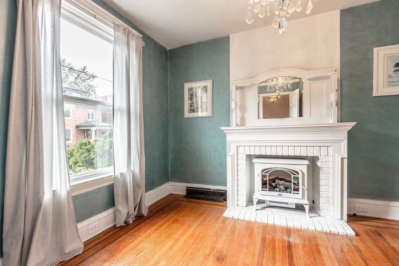 125 Grant Ave, Hamilton, L8N2X6 | Image 3