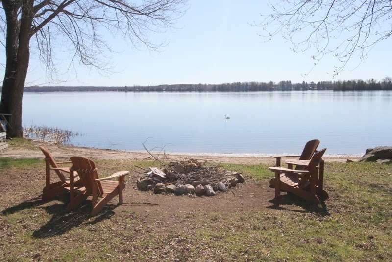 116 Fulsom Cres, Kawartha Lakes, L0K 1W0 | Image 2