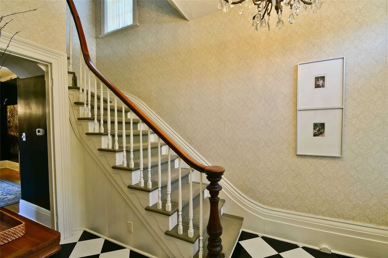 177 King St W, Cobourg, K9A 2M8 | Image 3